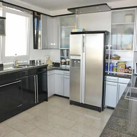 Villa In Costa Andeje Costa Adeje (Tenerife)